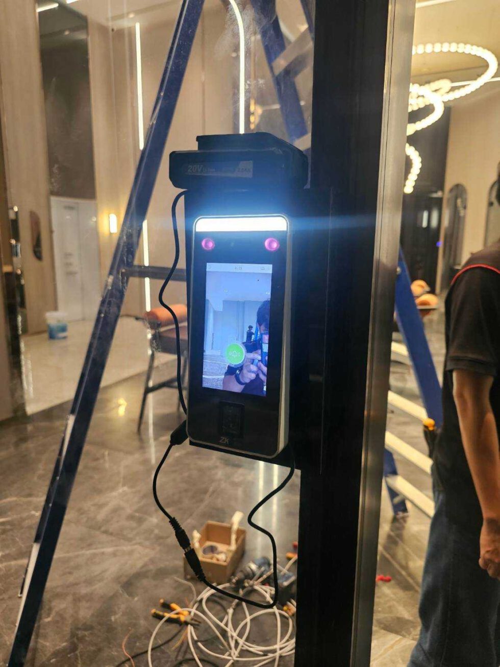 LINE_ALBUM_Access Control_240918_5